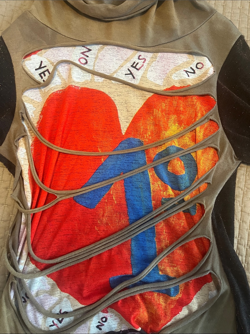 RARE SAMPLE Custo Barcelona Ewok First Live Heart Graphic Layered-Look Turtlenec - Picture 4 of 4
